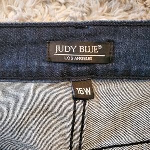JUDY BLUE 16w jeans Style: JB8114DK